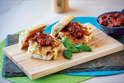 Grilled Mac ’n Cheese Sliders with Bacon, Beer  & Tomato Jam