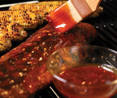 Ribs with Dry Rub and Smoky BBQ Sauce