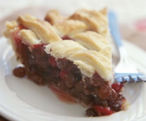 Carol’s Cranberry-Raisin Pie